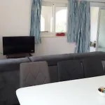 شقة Karla