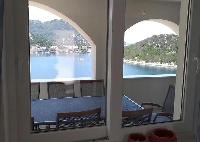 Karla * Lastovo