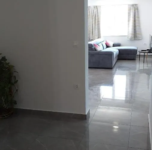 Karla Appartement *